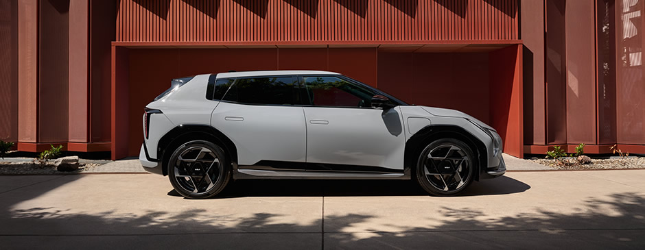 Kia EV4