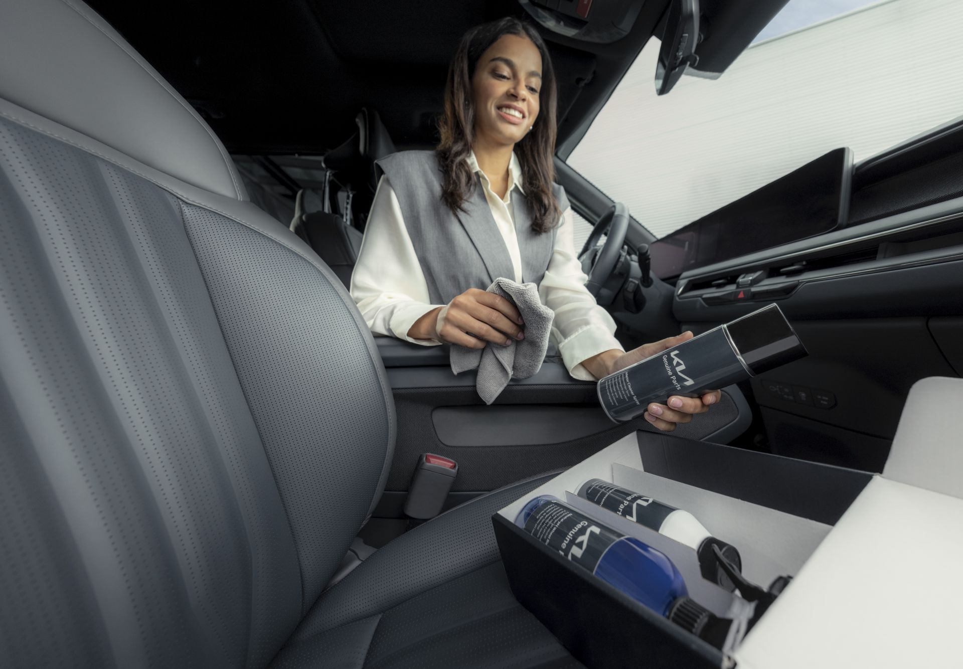 Cómo limpiar el coche paso a paso y dejarlo como nuevo