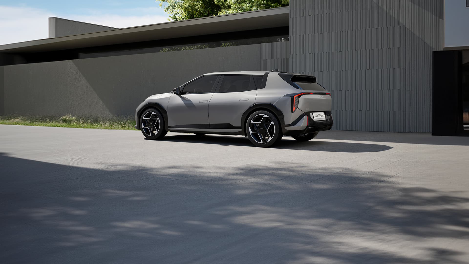 Roadshow EV4