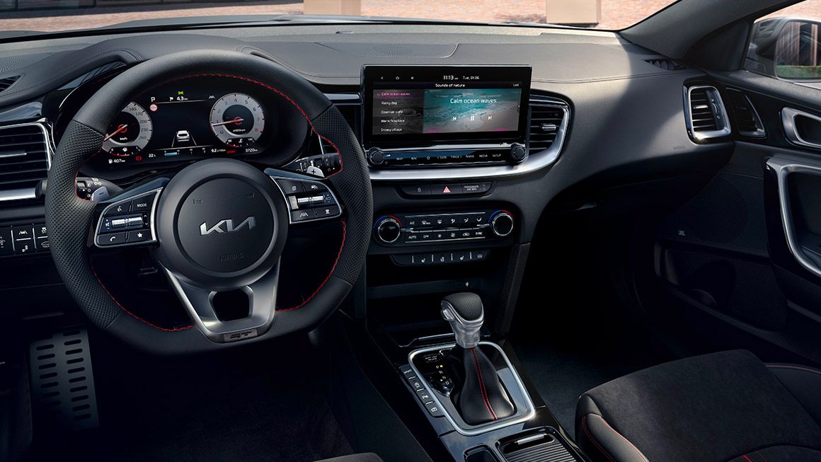 Écran tactile couleur de 10,25’’ et combiné d'instrumentation de 12,3’’ de la Kia ProCeed