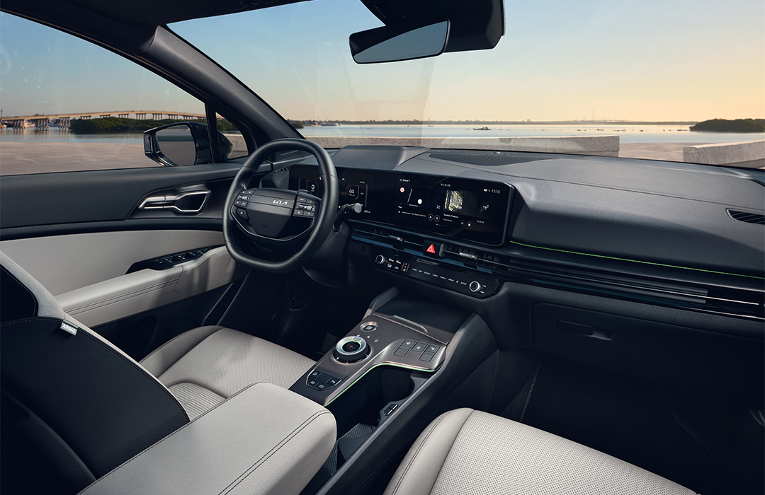 Vue de la place conducteur du Kia Sportage Black Edition