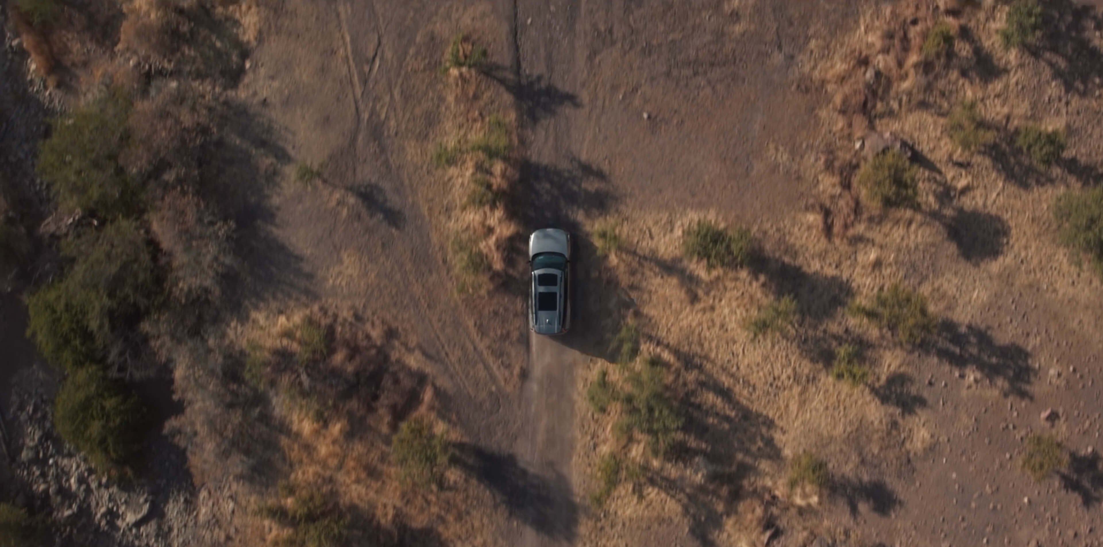Kia Soundscapes. Film von Annes Roadtrip mit dem Kia EV9. Zum Starten anklicken.