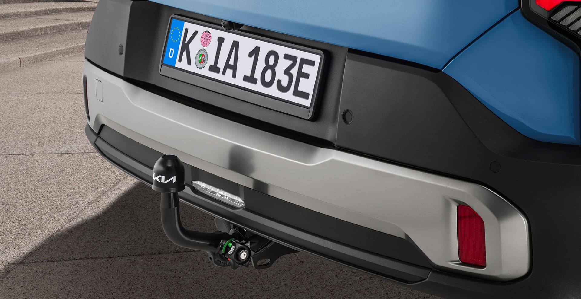  Tow bar, detachable