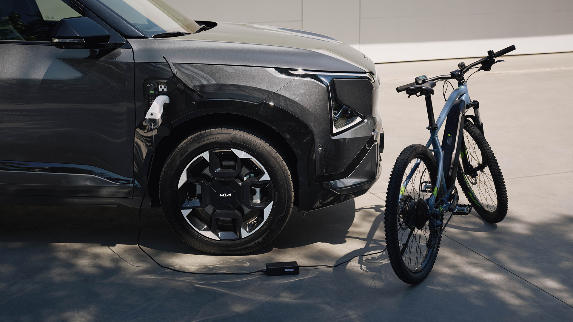 Kia EV5 med funktionen V2L (Vehicle-to-Load)