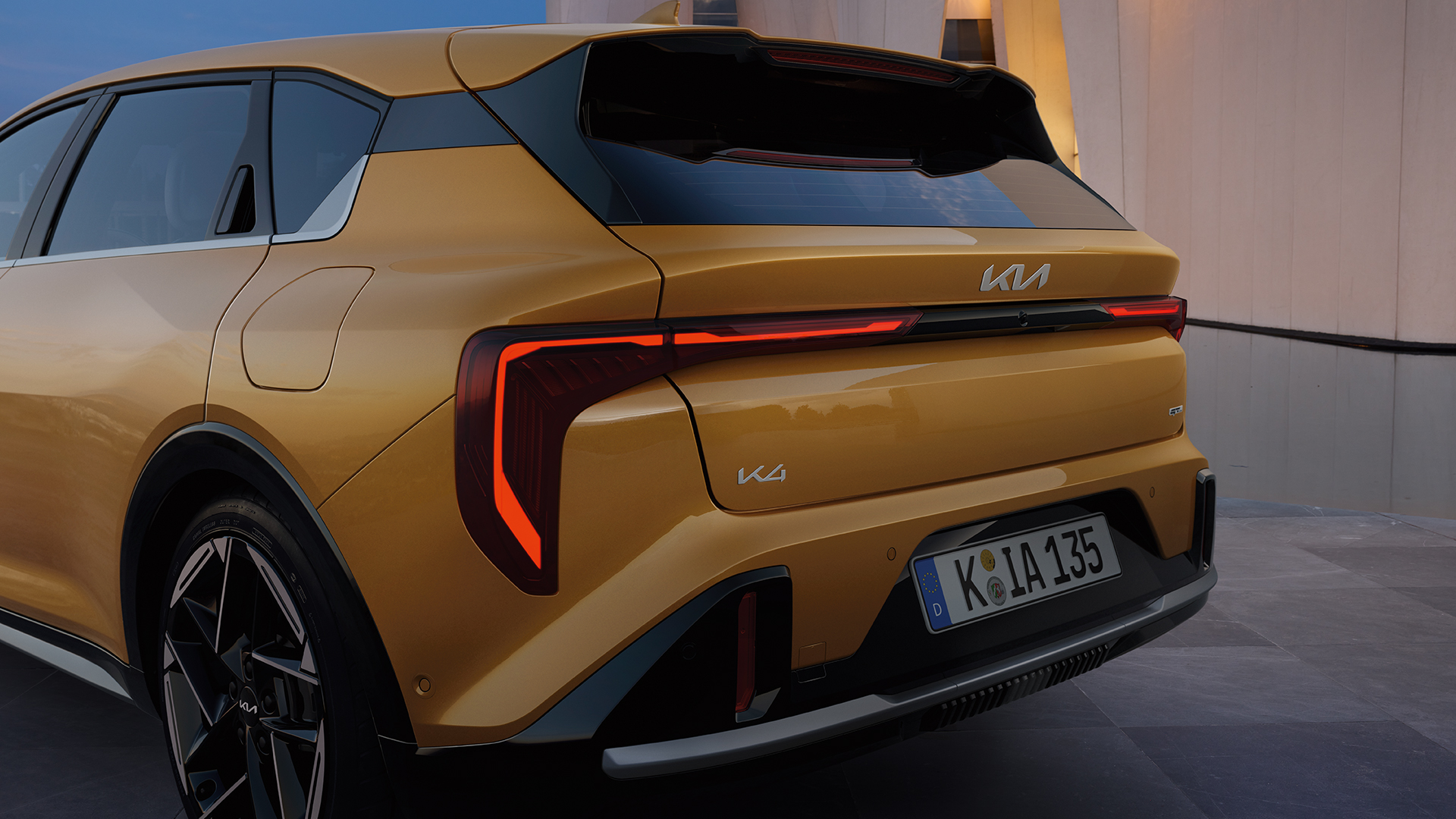 Charakterystyczne tylne światła LED