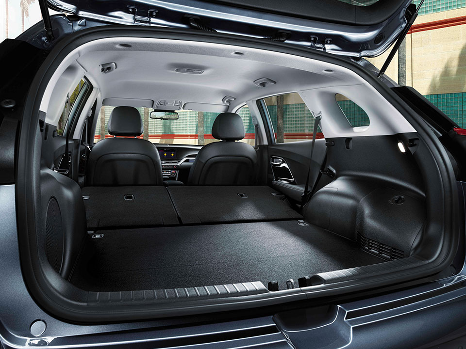 kia niro phev cargo space kellypickman