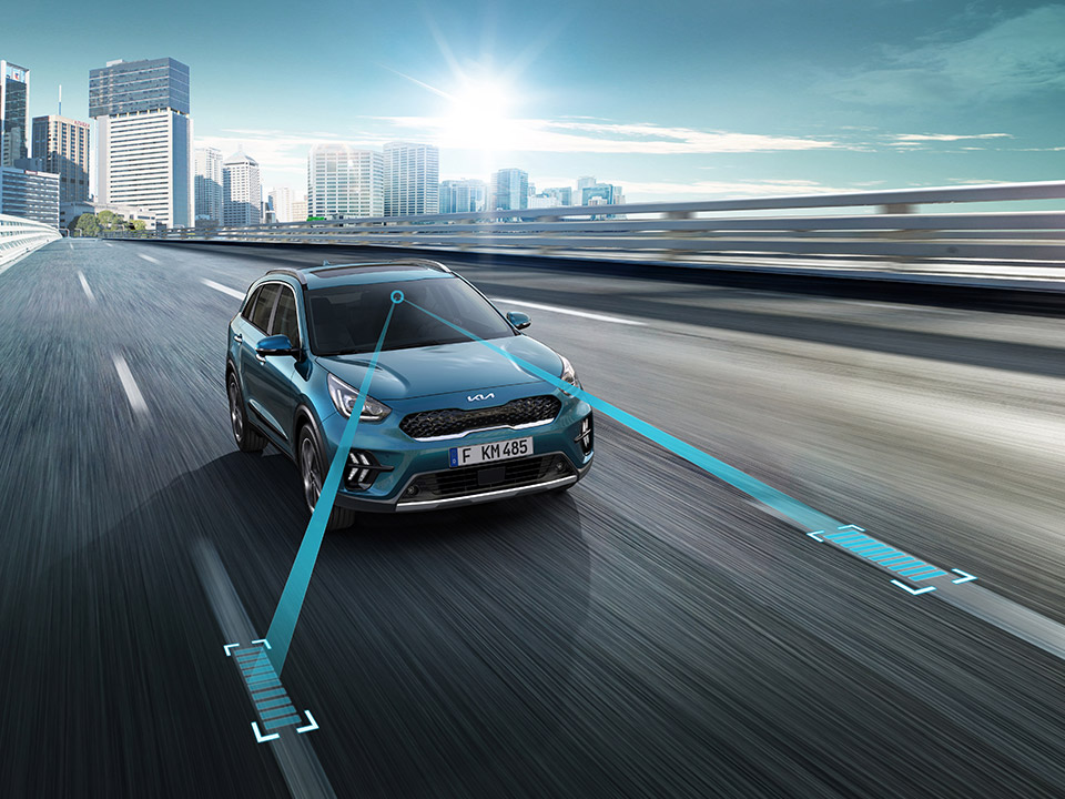 Kia Niro Plug-in Hybrid Lane Keeping Assist  
