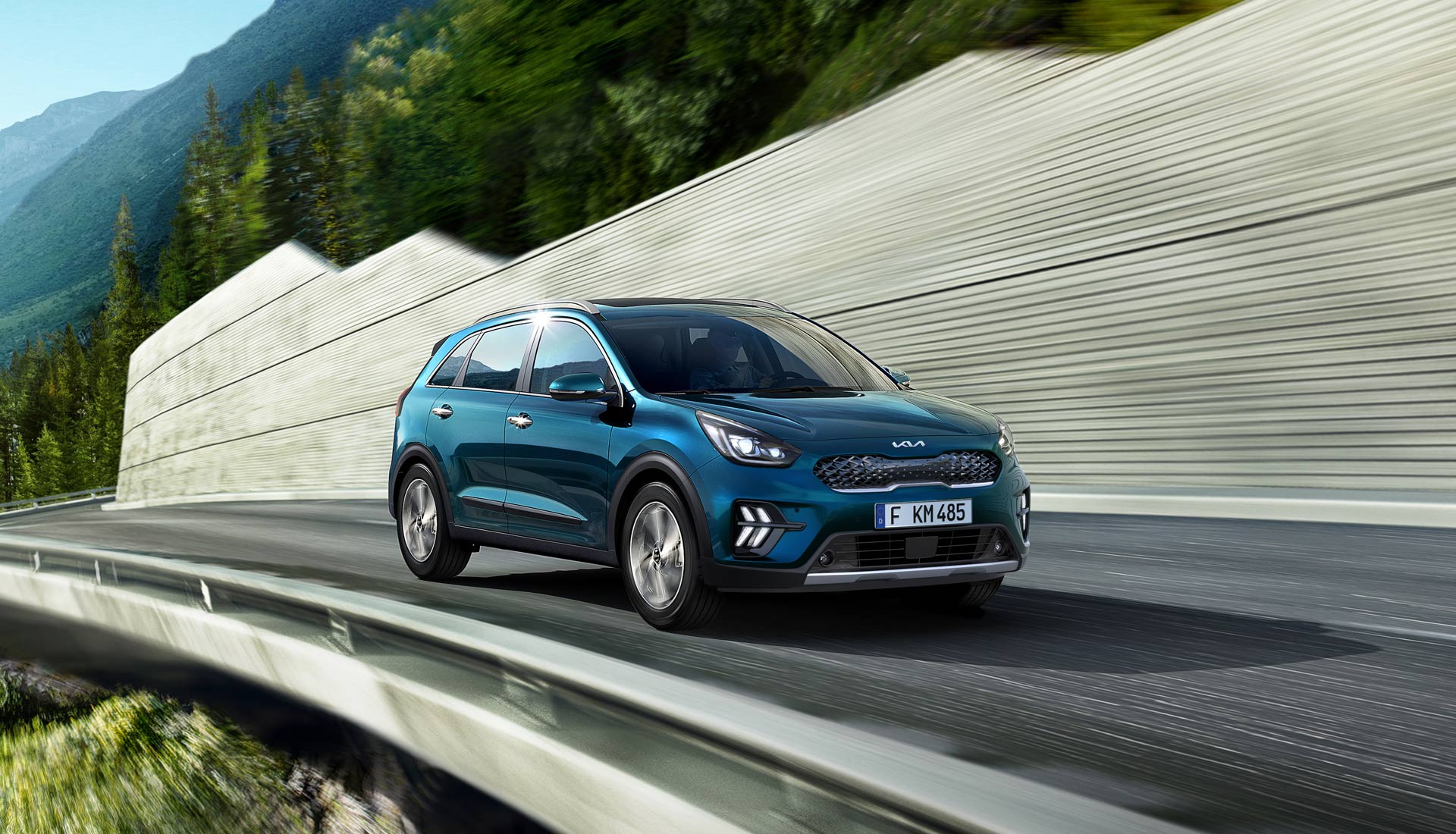 New Kia Niro versatile efficient hybrid crossover