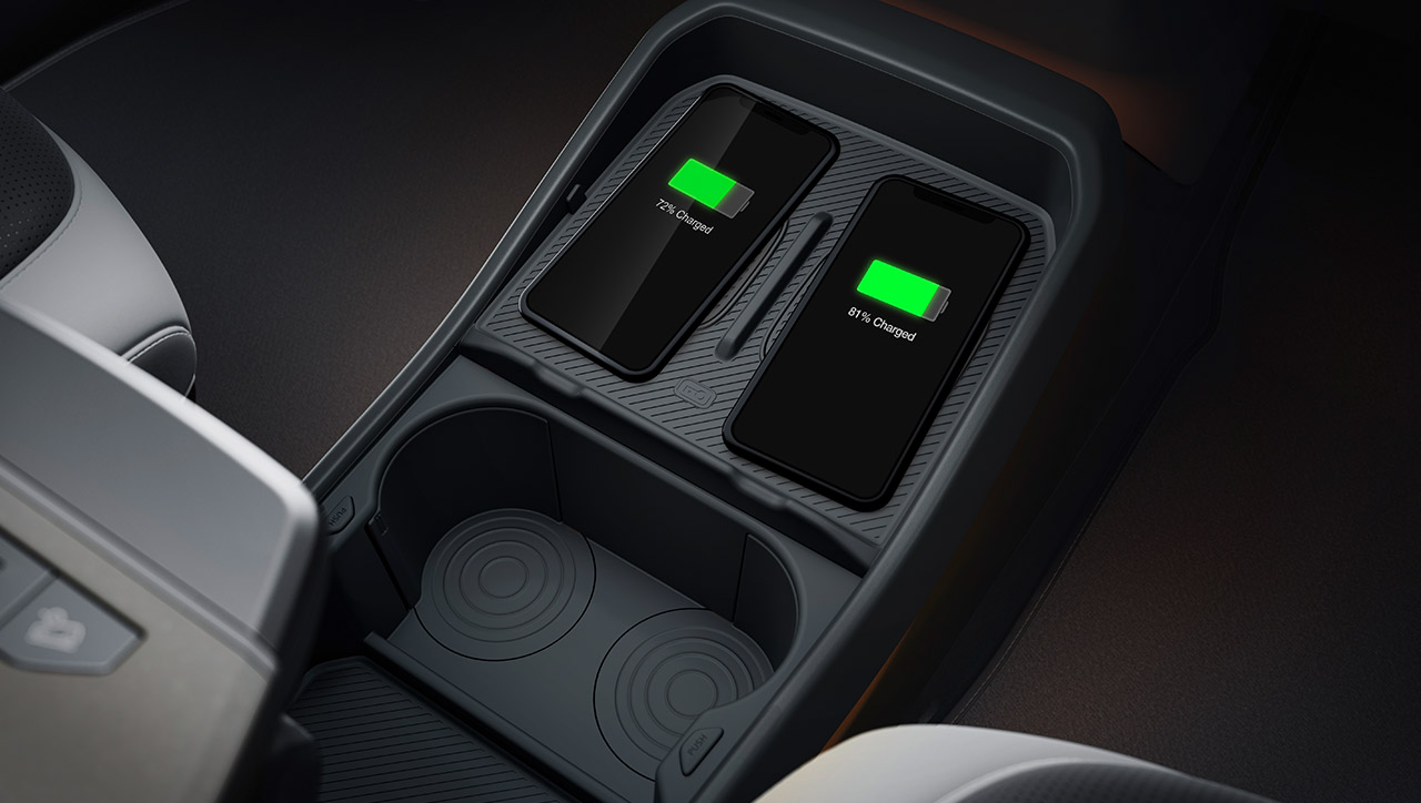 Draadloze smartphonelader & USB-C-snellaadpoorten 