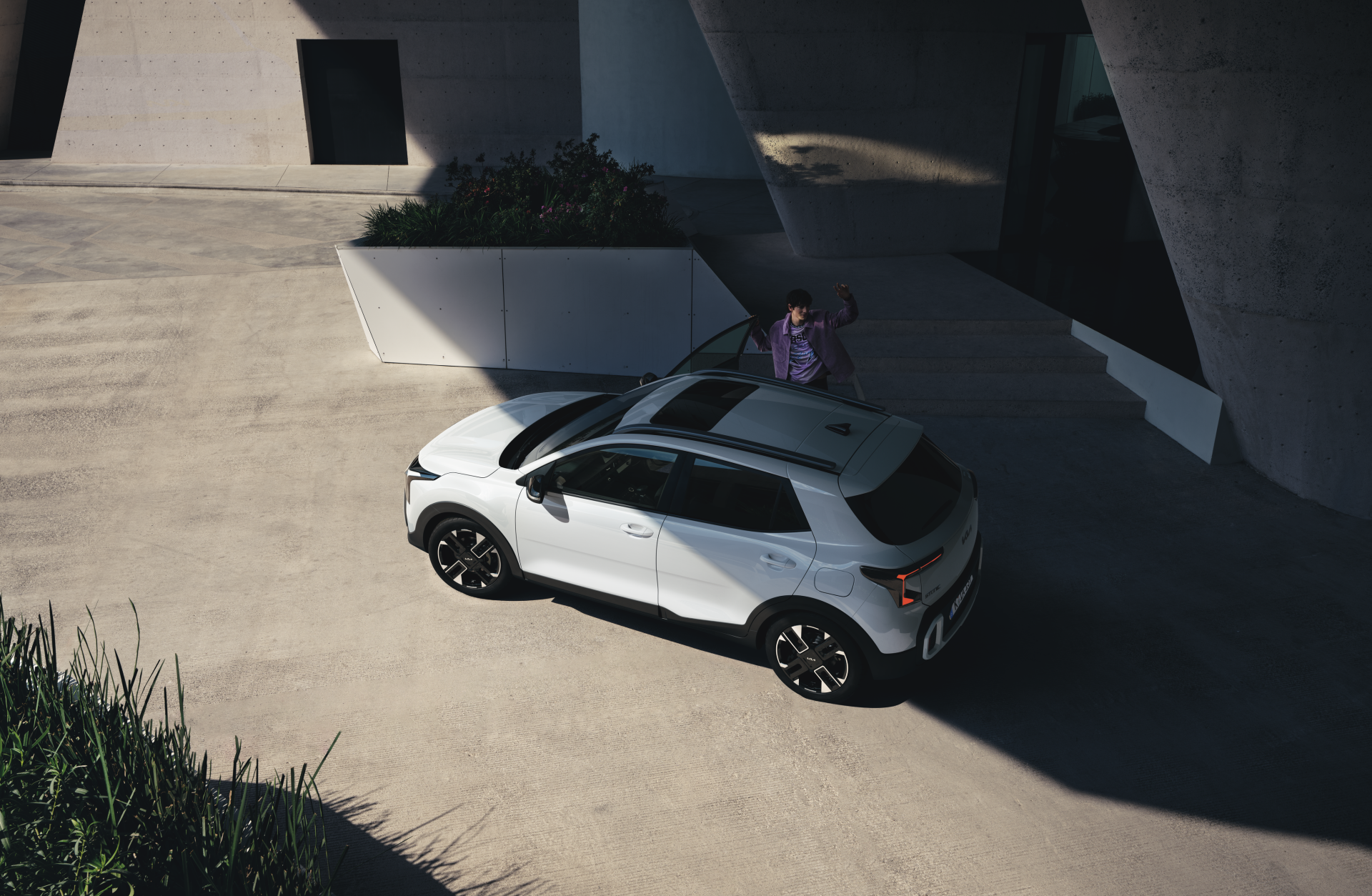 Control your Stonic remotely