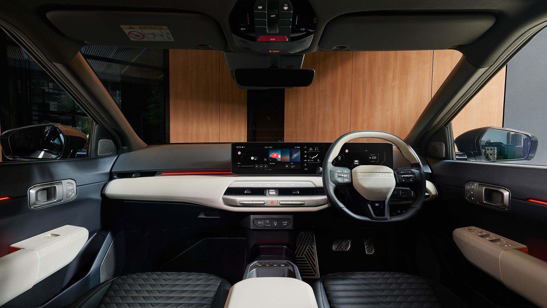 Details dedicated to driver enjoyment