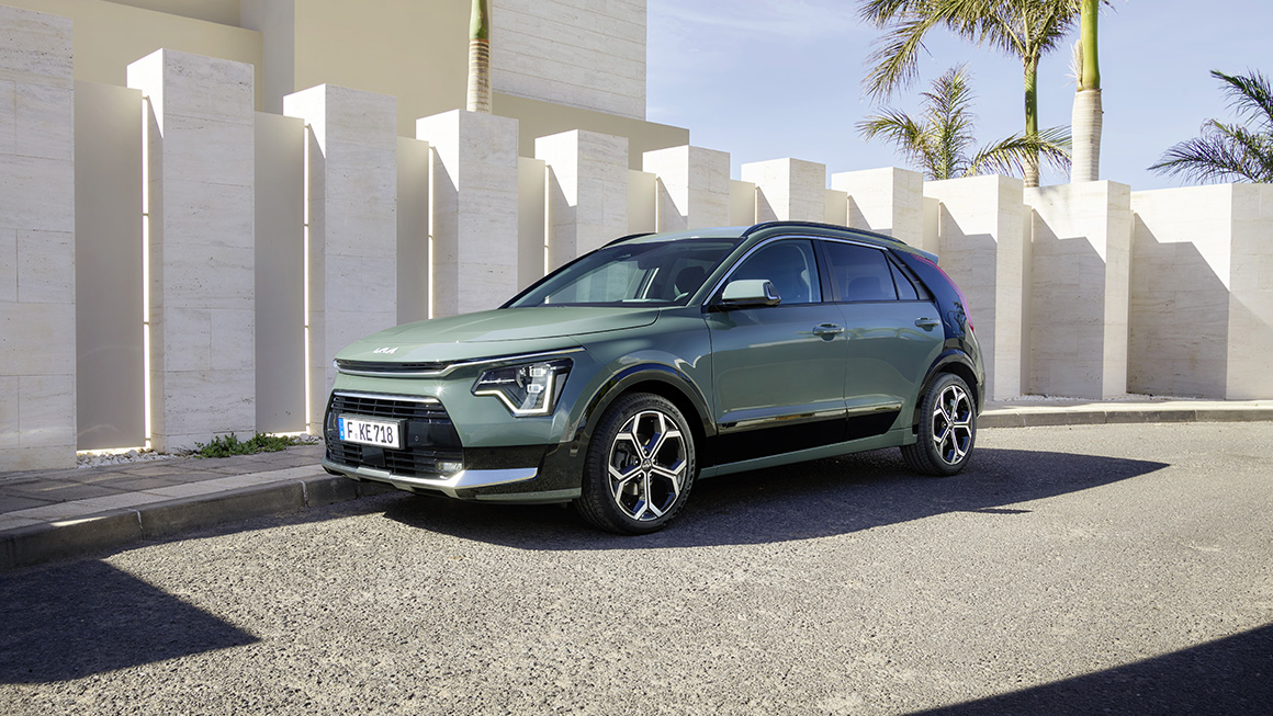 Kia Niro Assertive front styling