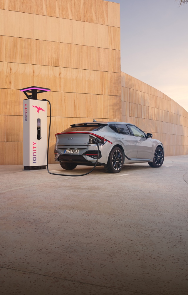 Publiek laden Kia EV6 header