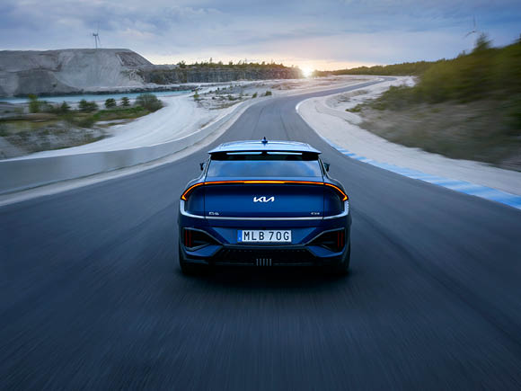 Kia EV6 GT bakprofil