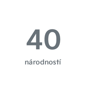 40 národností