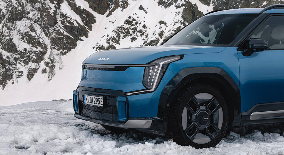 Kia EV9 close up in the snow.
