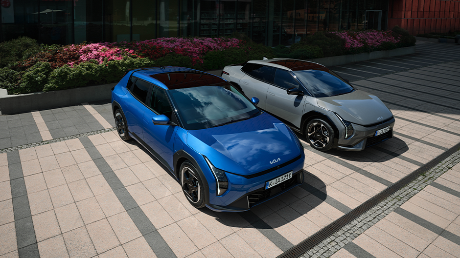 The Kia EV4 in Blue Flame and Wolf Grey