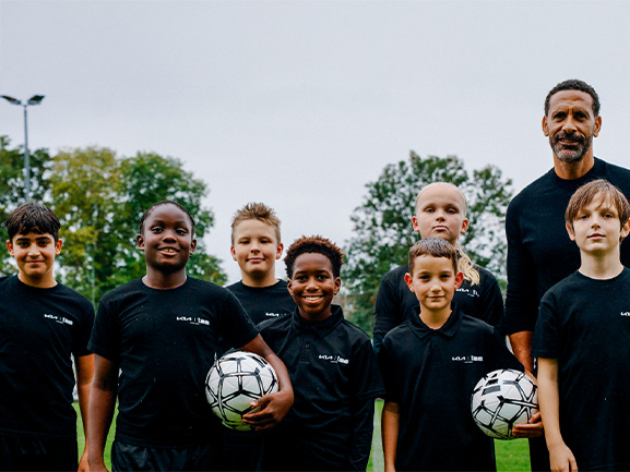 <br>FIFA Official Match Ball Carrier 